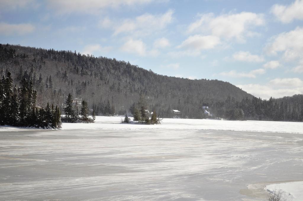 La Taniere De L'Ours Hotel Saint-Donat Exterior foto