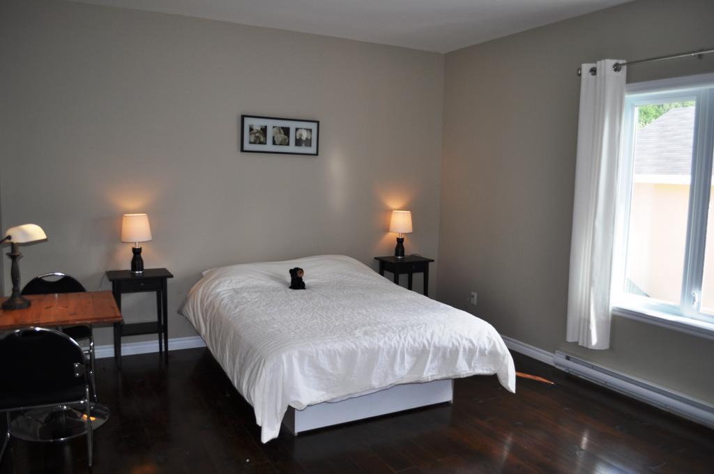 La Taniere De L'Ours Hotel Saint-Donat Habitación foto